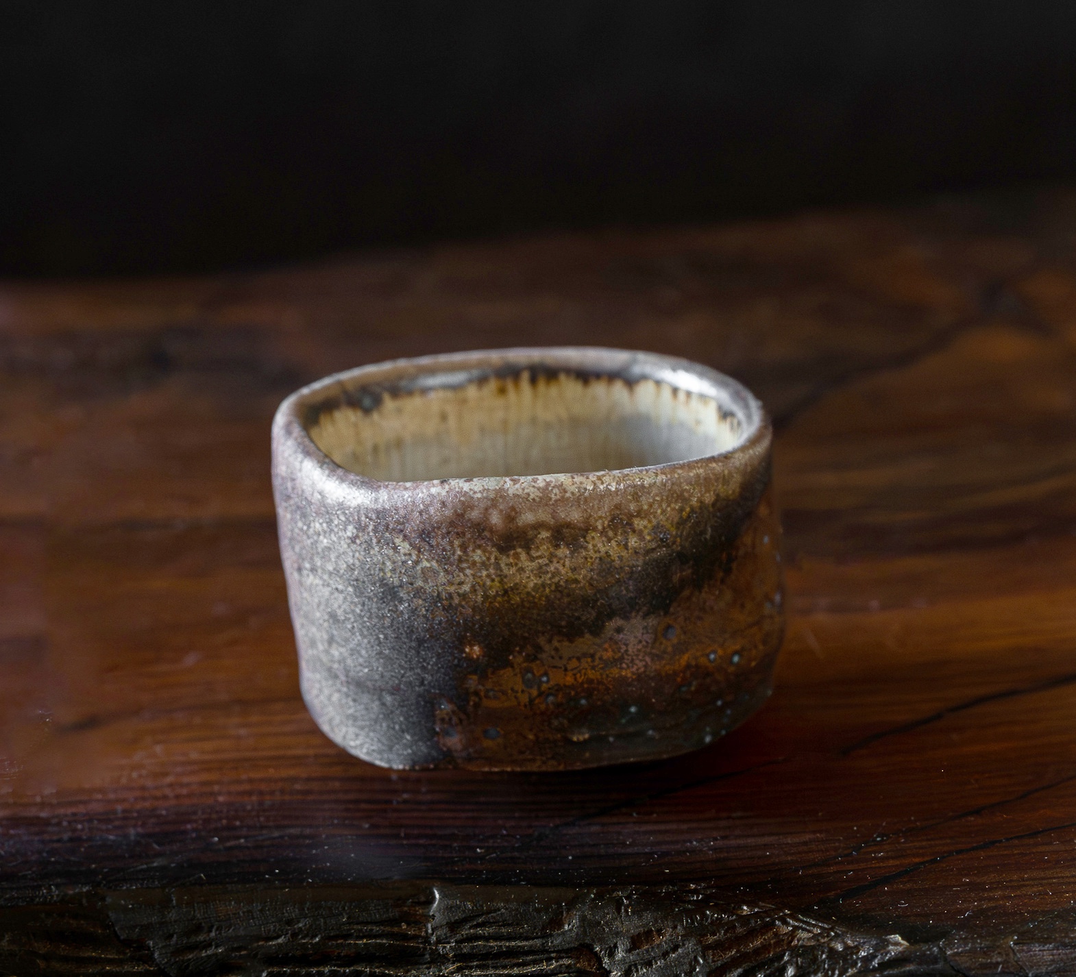 Soda fired giunomi